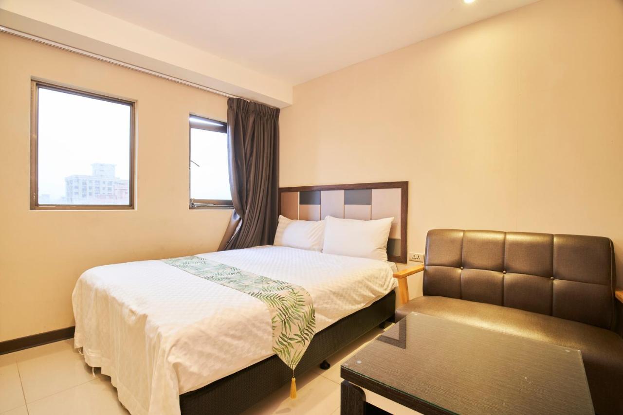 Greeninn Hotel Taipei Esterno foto